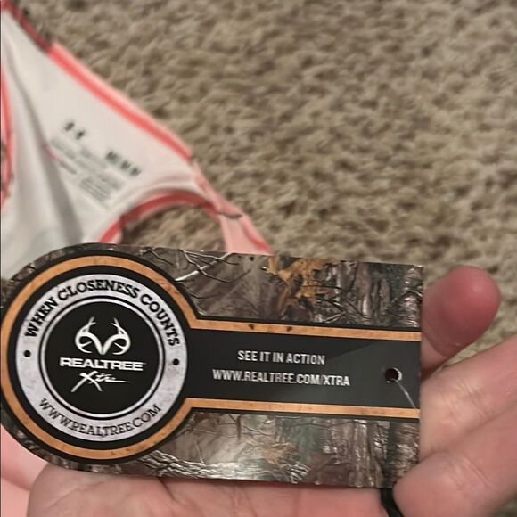 NWT Under Armour medium Pink Camo Tank Top  E - Picture 4 of 10